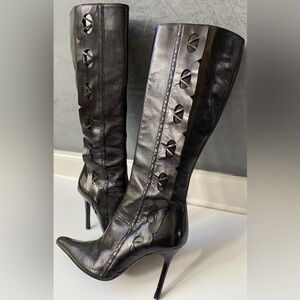 Elegant Black Knee-High Heels